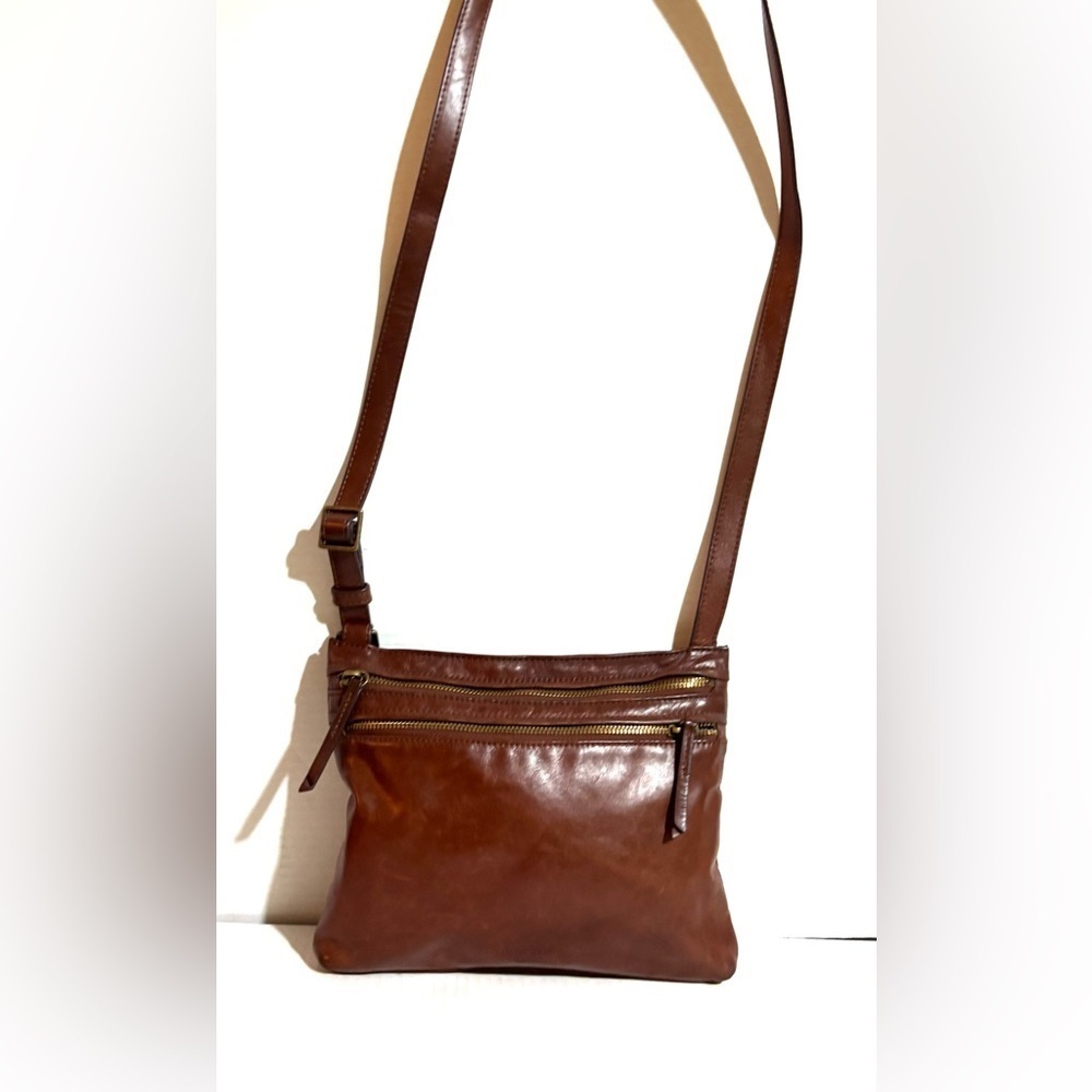 Margot Brown distressed Leather Crossbody Bag